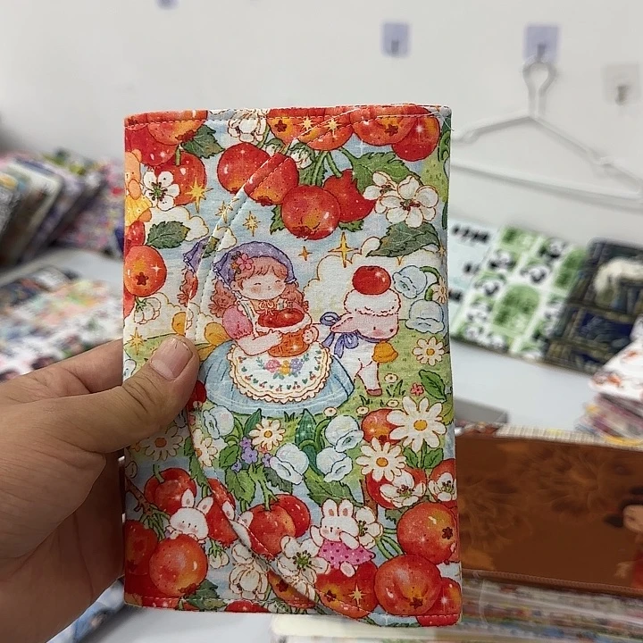 布艺活页本三折小女孩