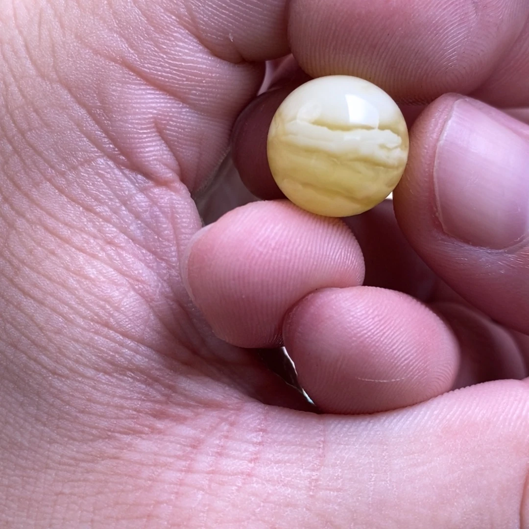 *****蜜蜡未镶嵌裸石配饰