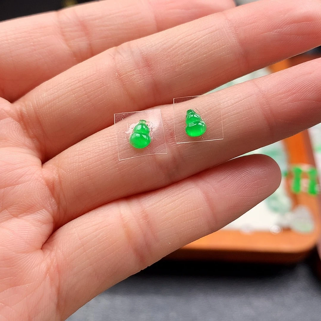 吊坠(不含链)未镶嵌翡翠张*葫芦