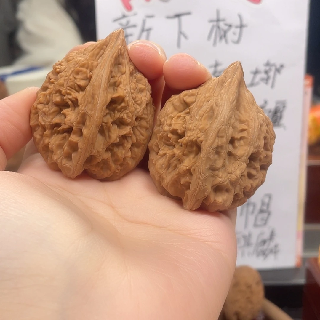 吊坠桃核全品大沽石