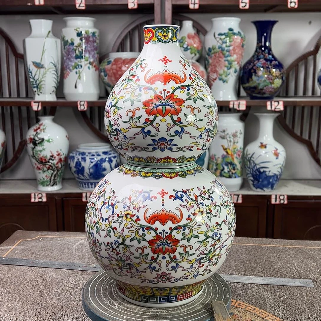 摆件陶景德镇陶瓷葫缠枝