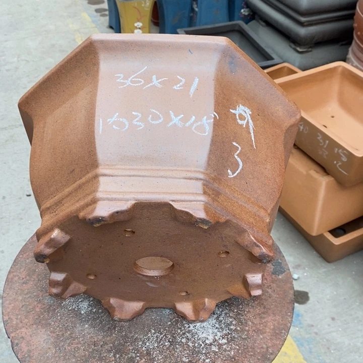 紫砂花盆自己家庭