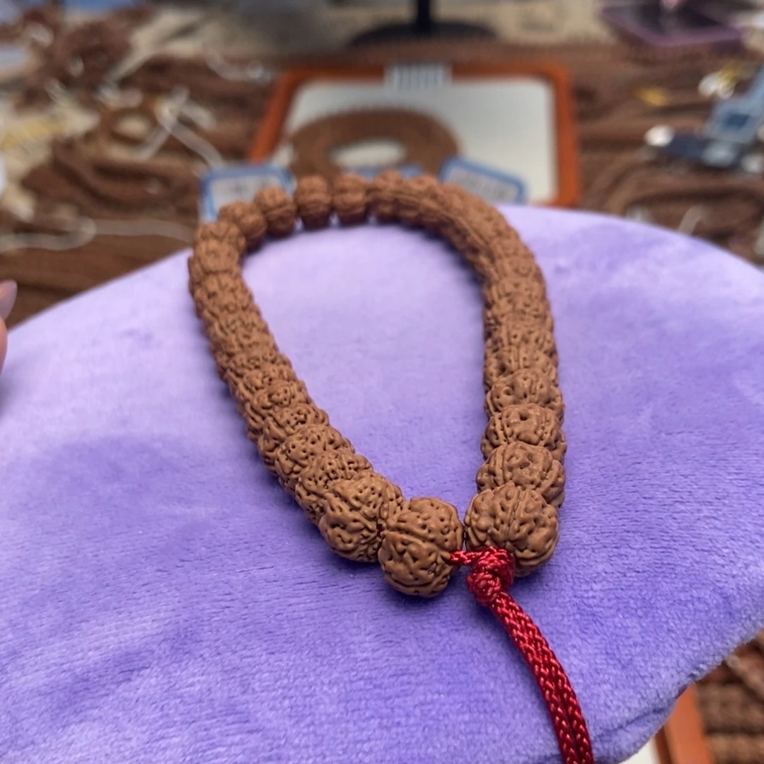 五***暖吊坠金刚菩提老树王手持