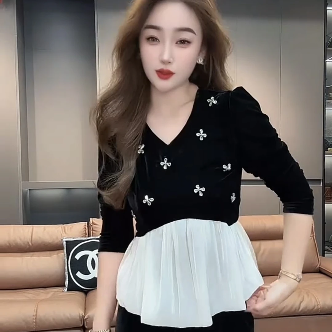 秋季气质丝绒显瘦时尚女士上衣百搭显瘦遮肉