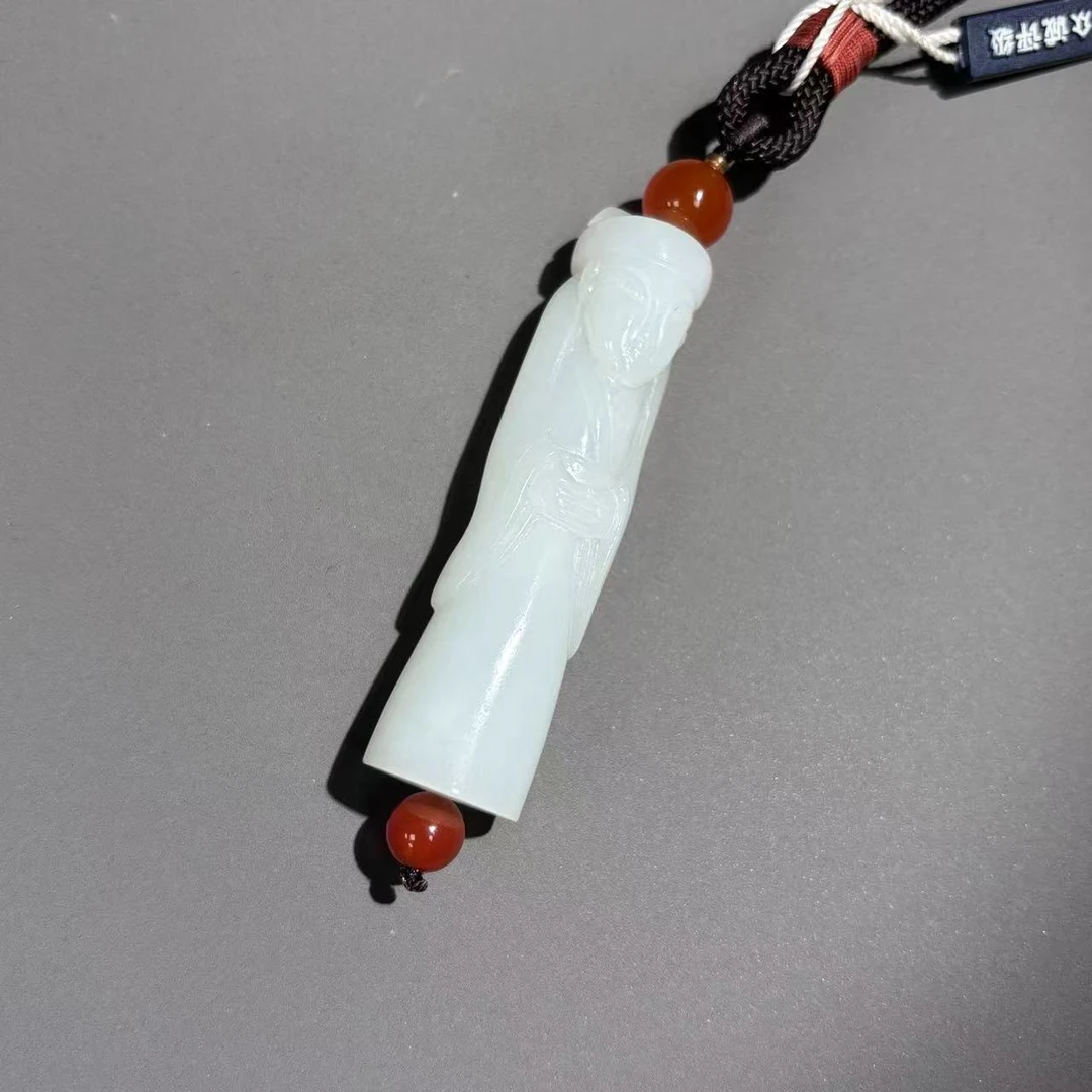 清代和田玉翁仲勒子