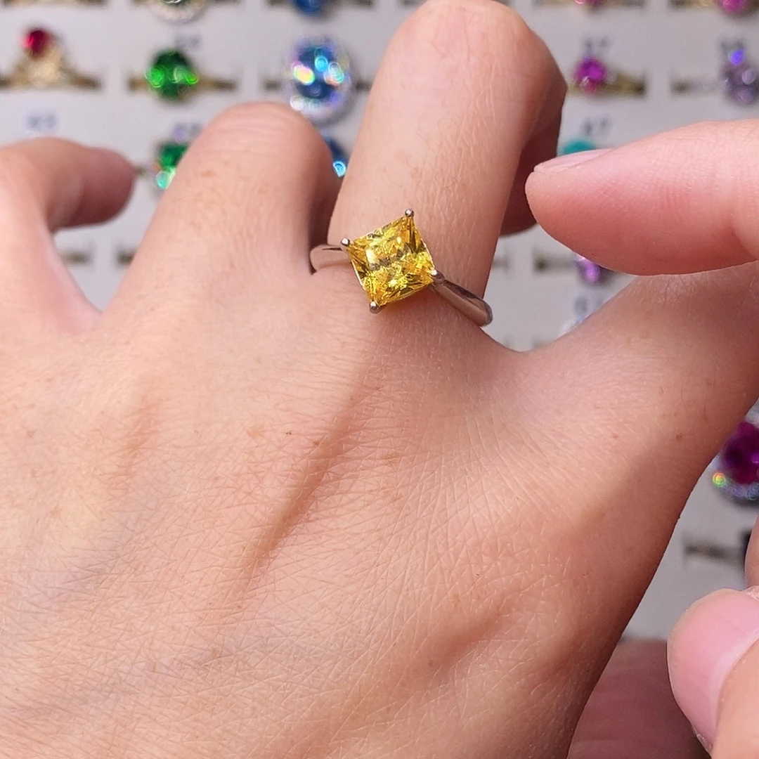 银S925镶嵌红宝石戒指