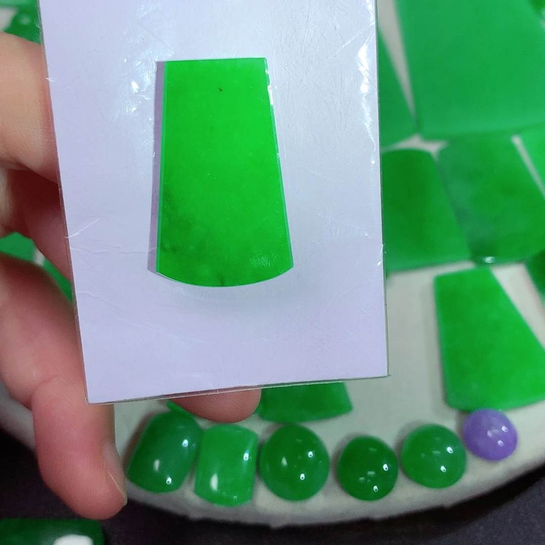 吊坠(赠链)未镶嵌翡翠天然翡翠