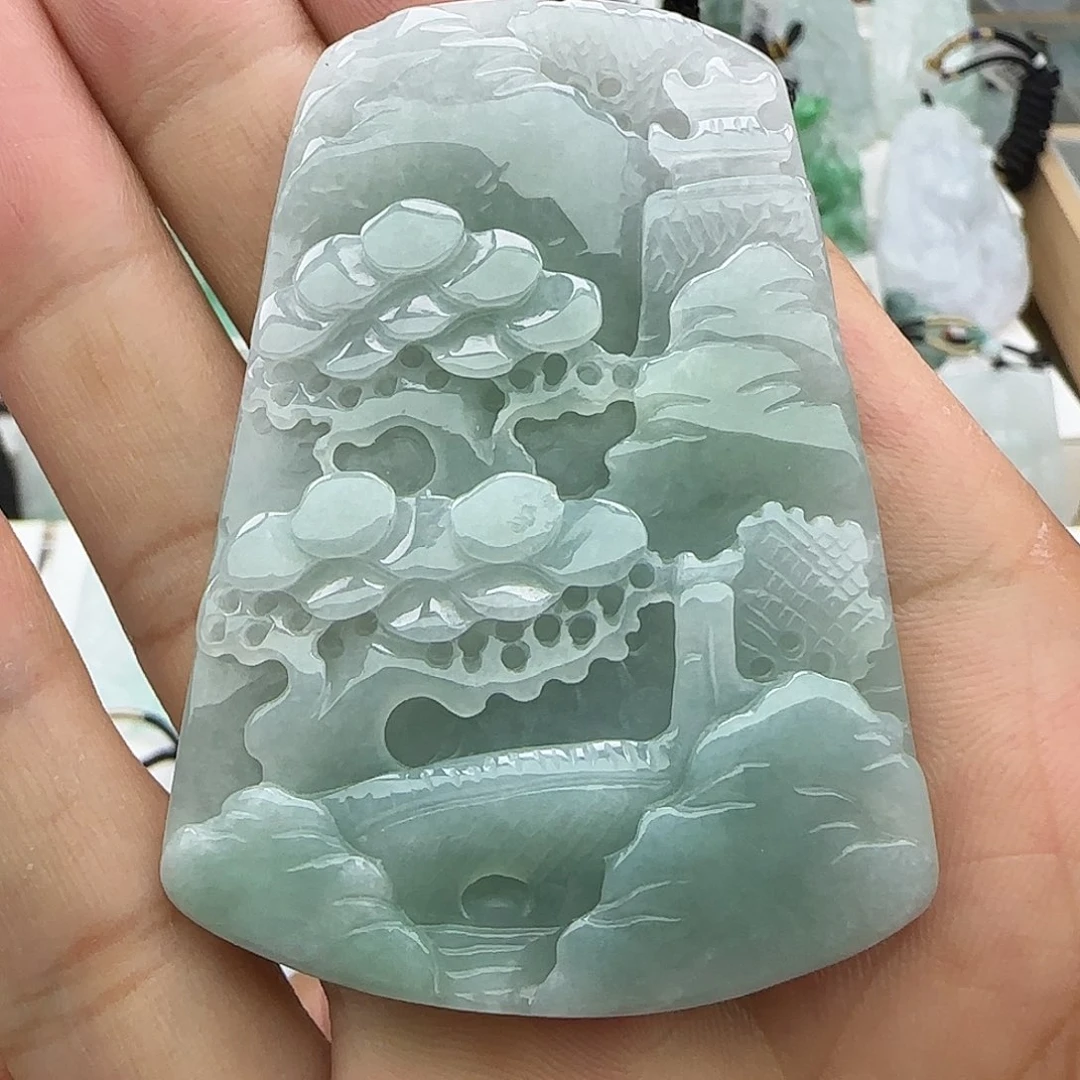 翡翠未镶嵌颈饰翡翠