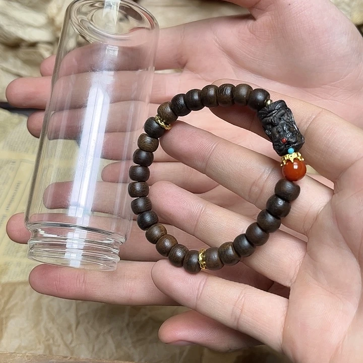 大叶紫檀（黑酸枝木类）