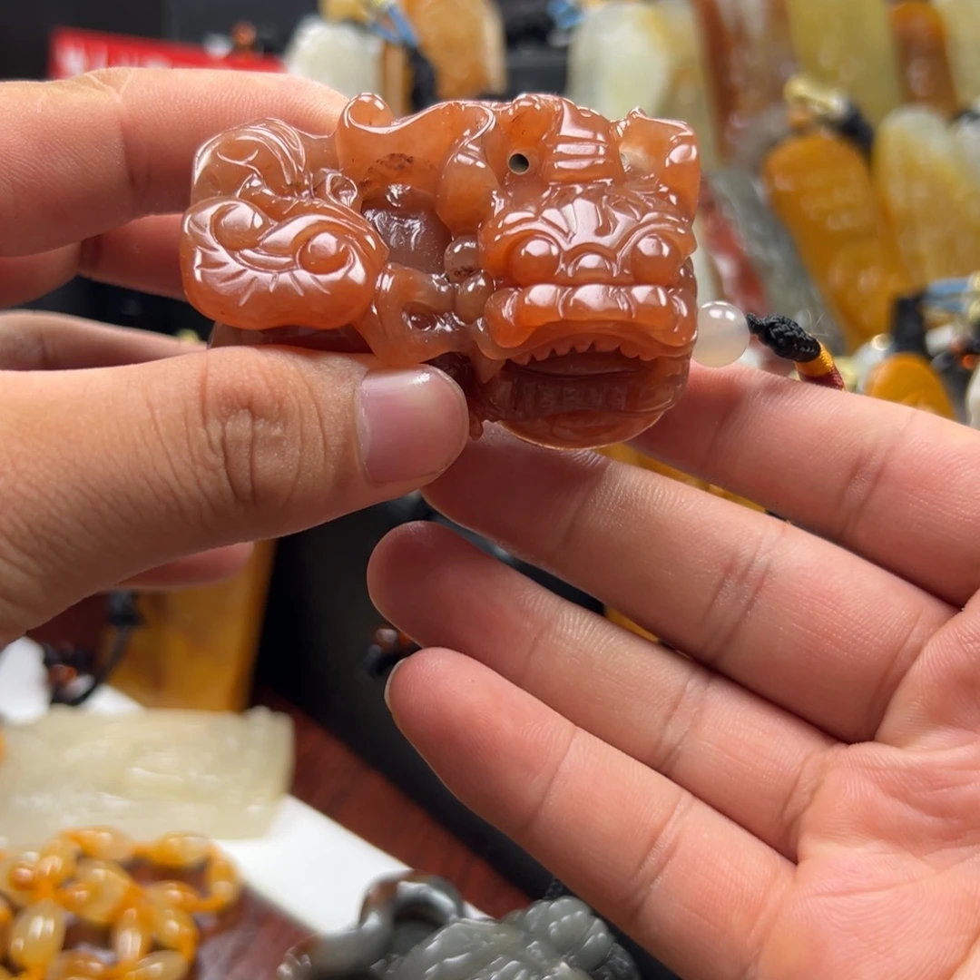 石英质玉（黄龙玉）未镶嵌多样性发货，发其一