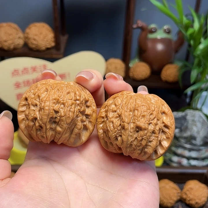 h***_文玩核桃把件血麒麟43闪11