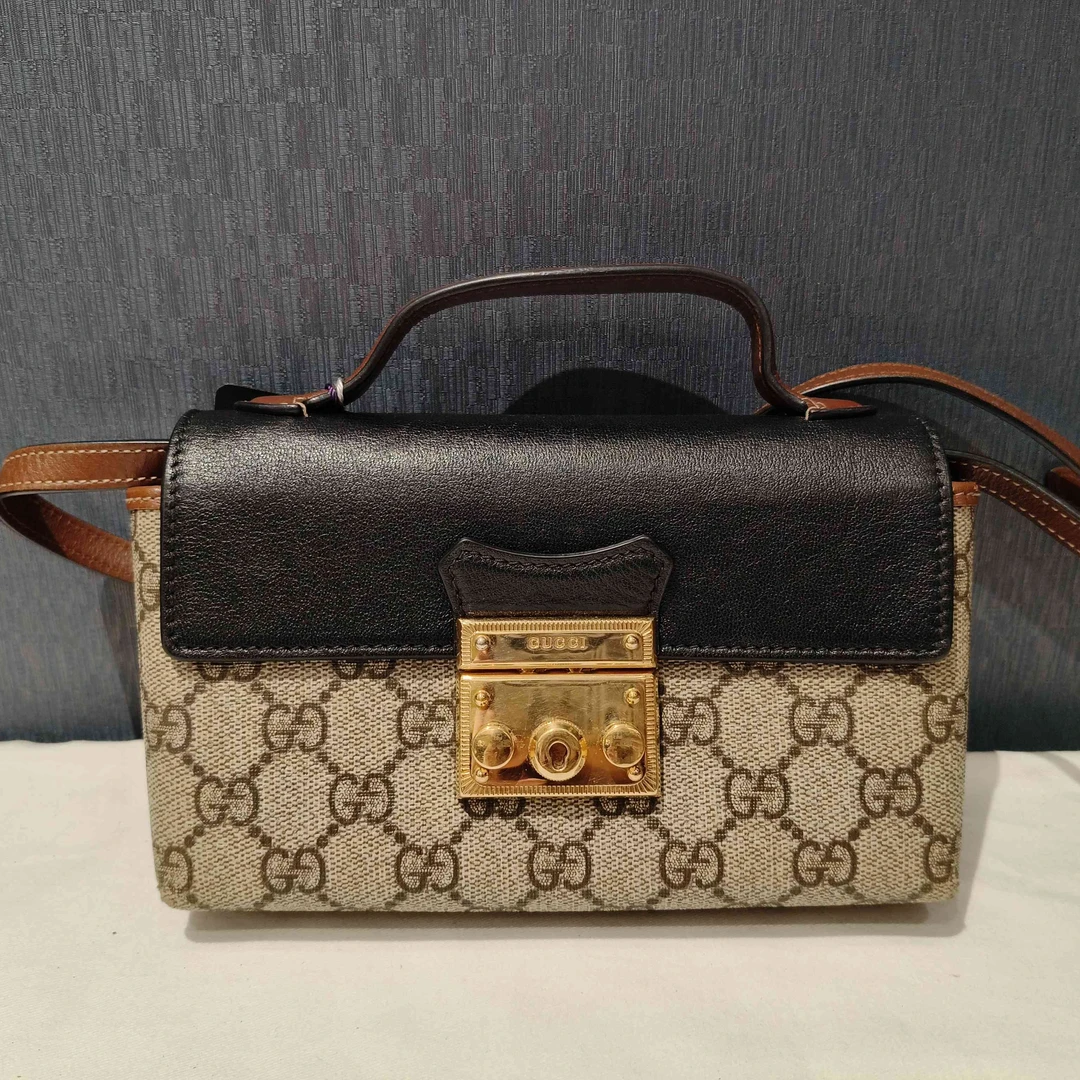 95新 GUCCI/古驰 古驰女士时尚斜挎包yy1581 4611
