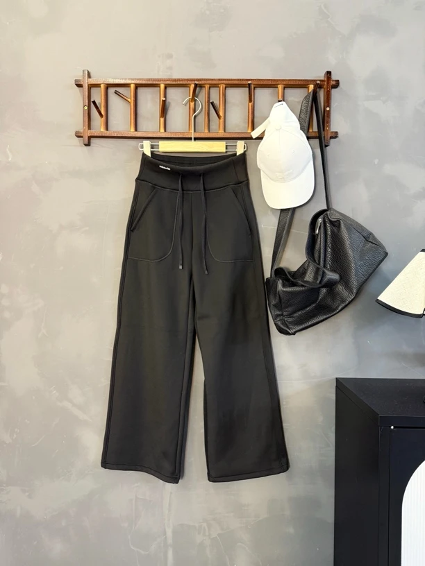1900冬季百搭加厚阔腿裤高腰直筒女士黑色简约休闲时尚显瘦潮流