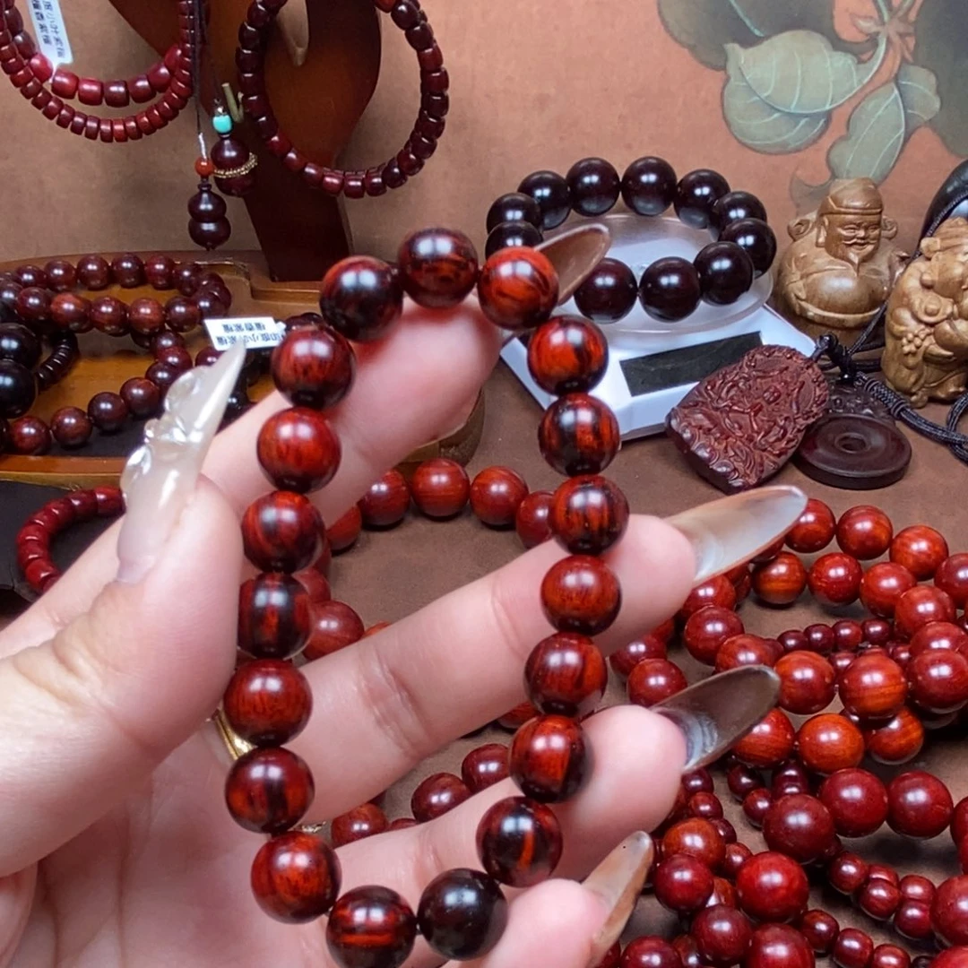 冷***串檀香紫檀（小叶紫檀）1.0芝麻点