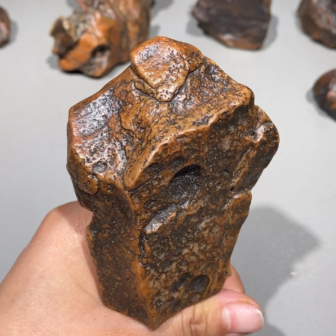 济***名玛瑙/玉髓车挂合金7