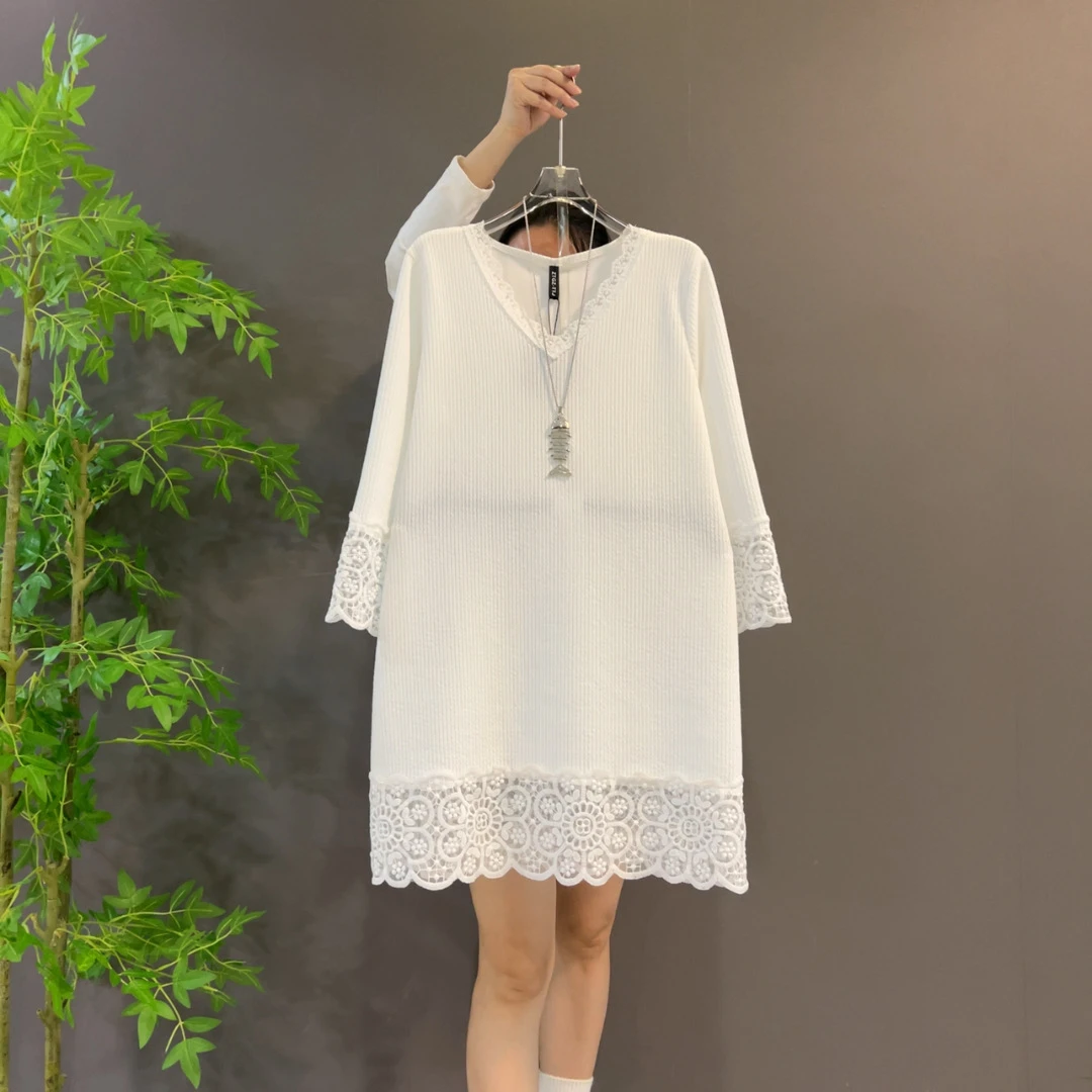 9195蕾丝边长袖V领上衣宽松遮肚子大码女装纯色简约韩版休闲大衫