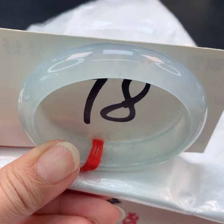 翡翠手镯未镶嵌贵妃53