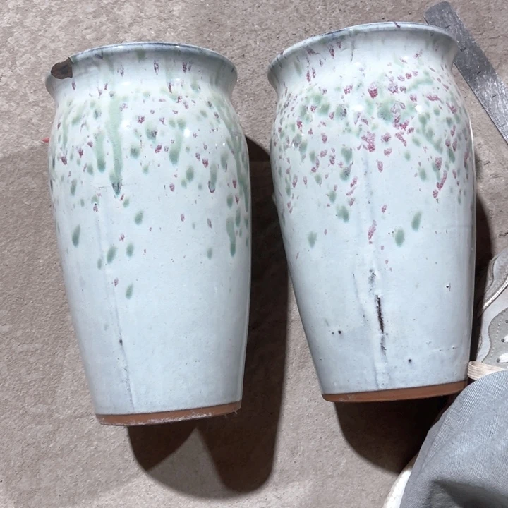 紫砂花盆口径14高度26两只瑕疵