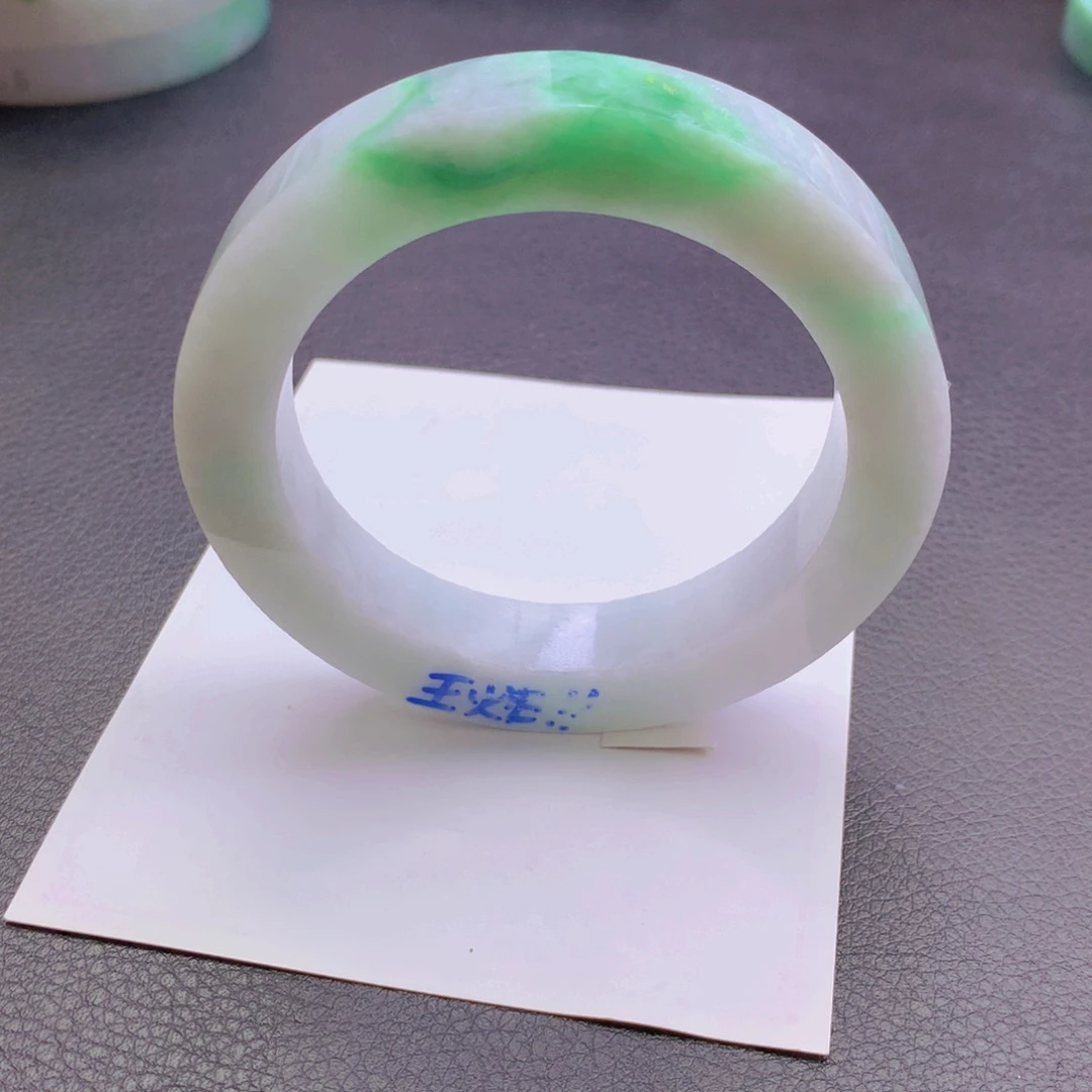 未镶嵌阳春白雪白底青57到62定制翡翠