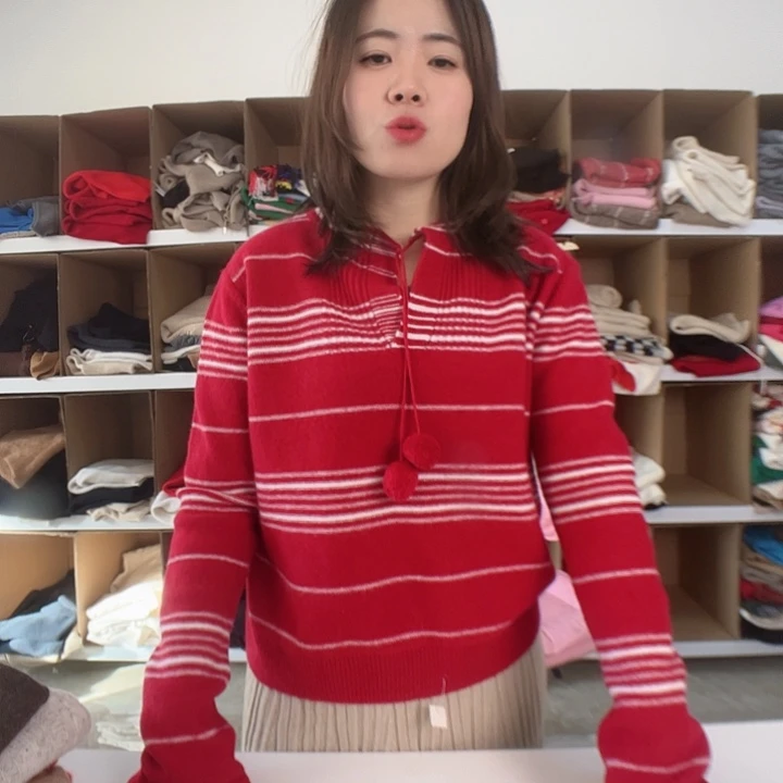 红色纯山羊绒短款均码
