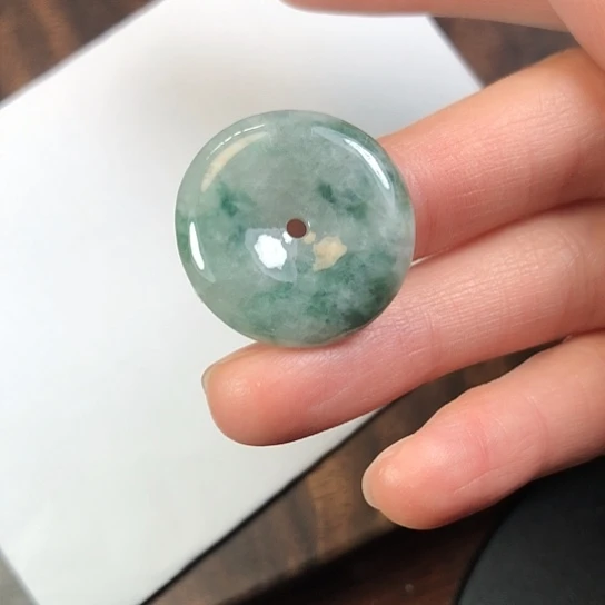 翡翠未镶嵌颈饰缅甸A货，每天下午1点半开播