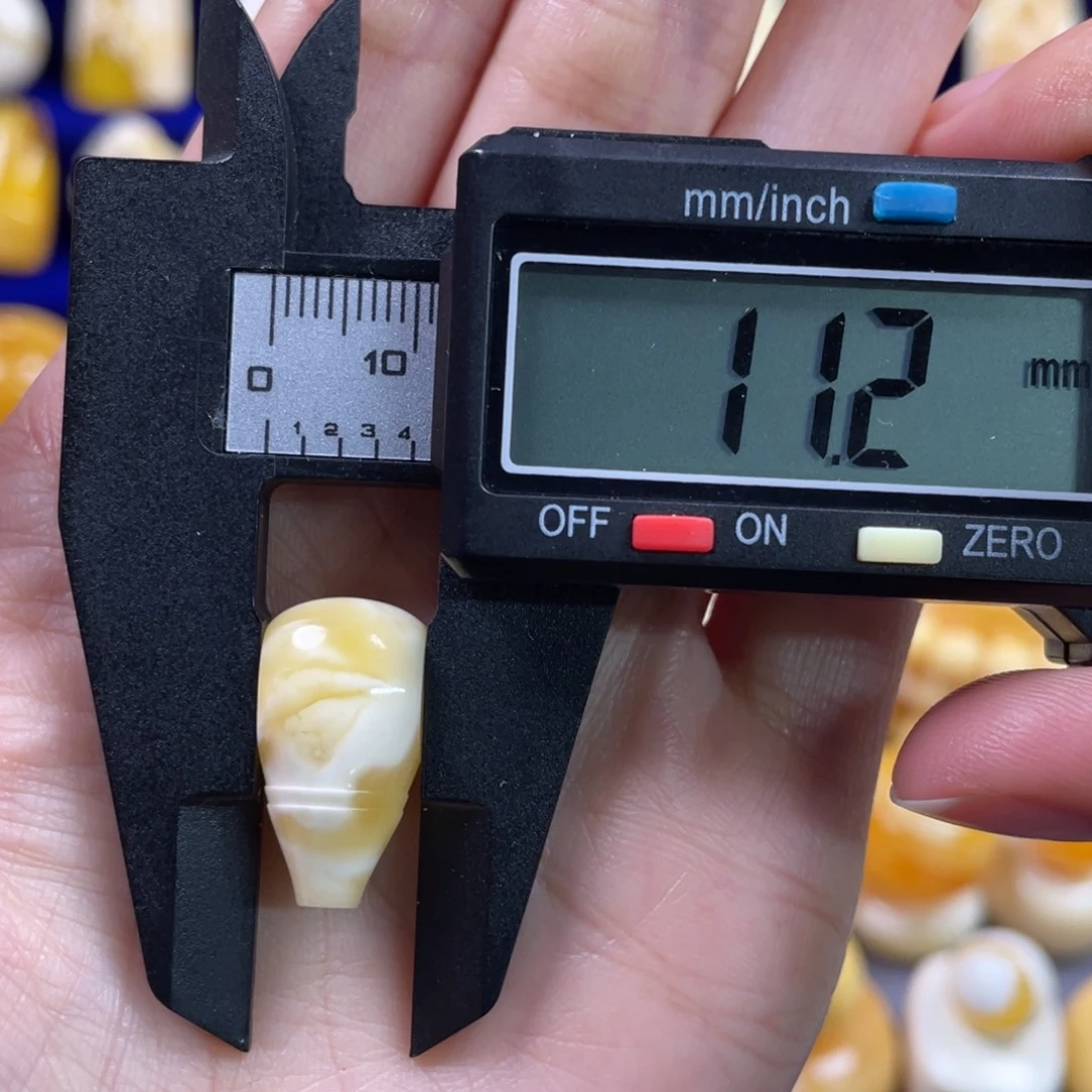 琥珀未镶嵌裸石琥珀蜜蜡