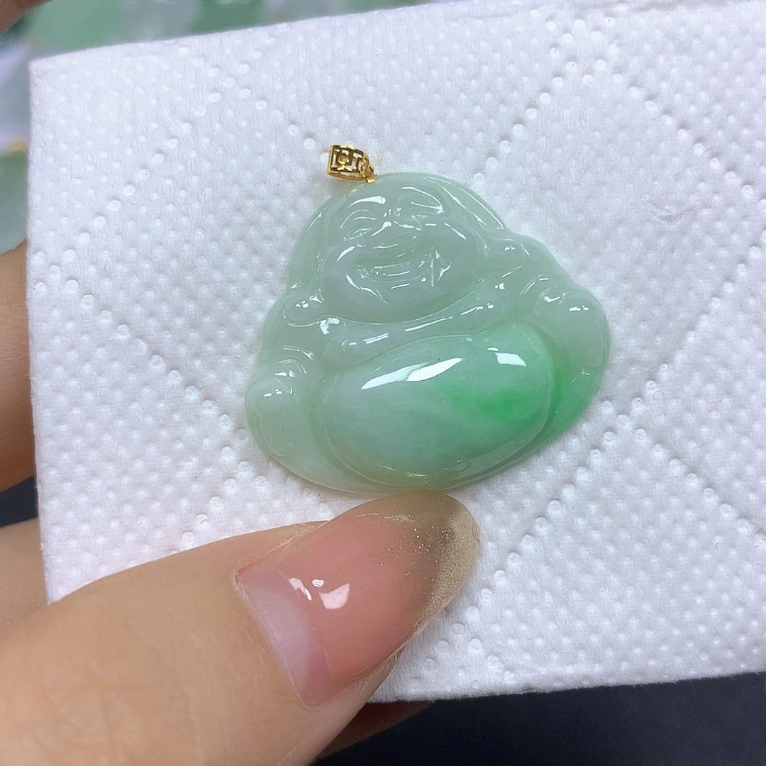 翡翠18K金镶嵌颈饰挂件