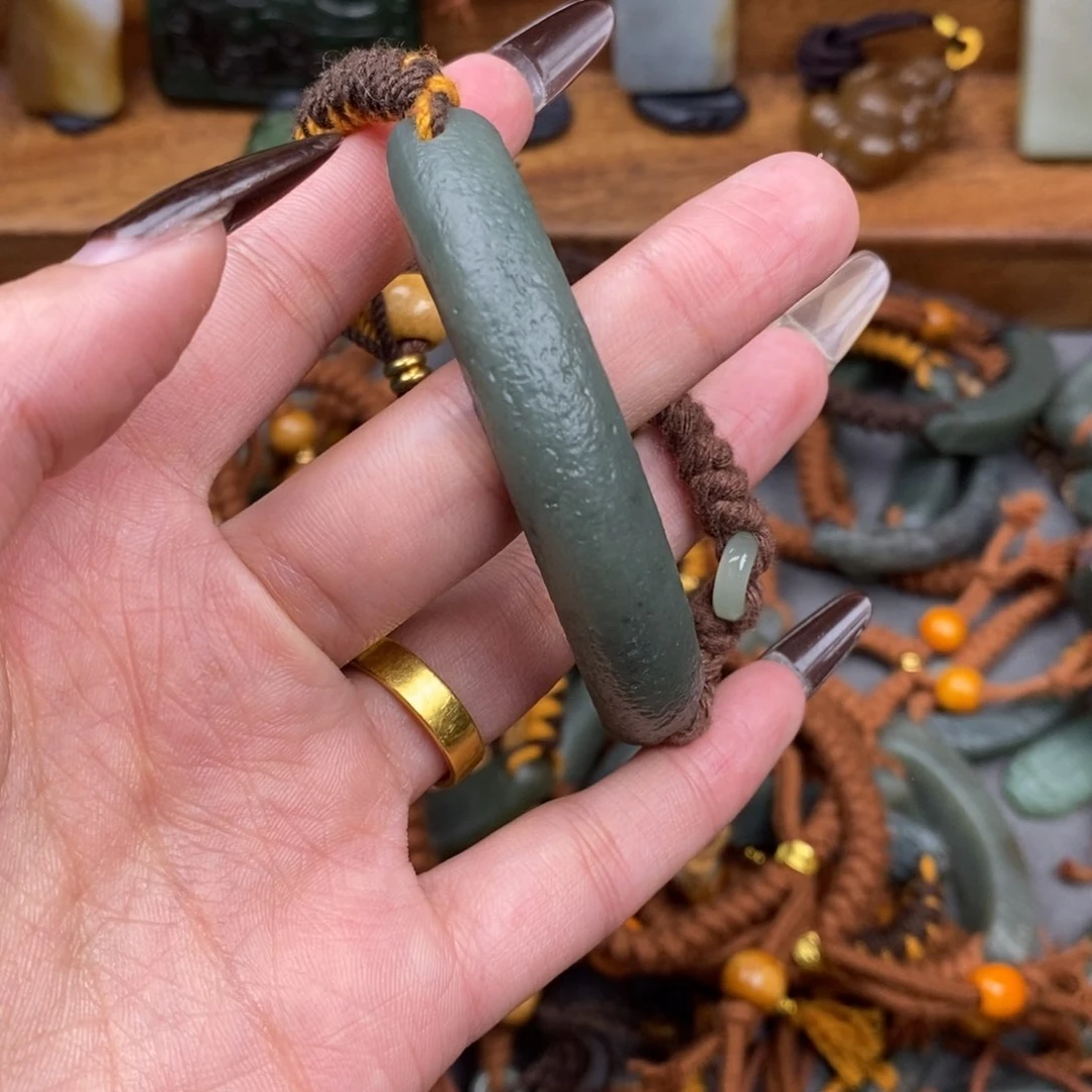 和田玉颈饰未镶嵌新*