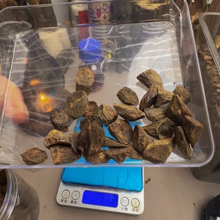 棋楠沉香壳子20克