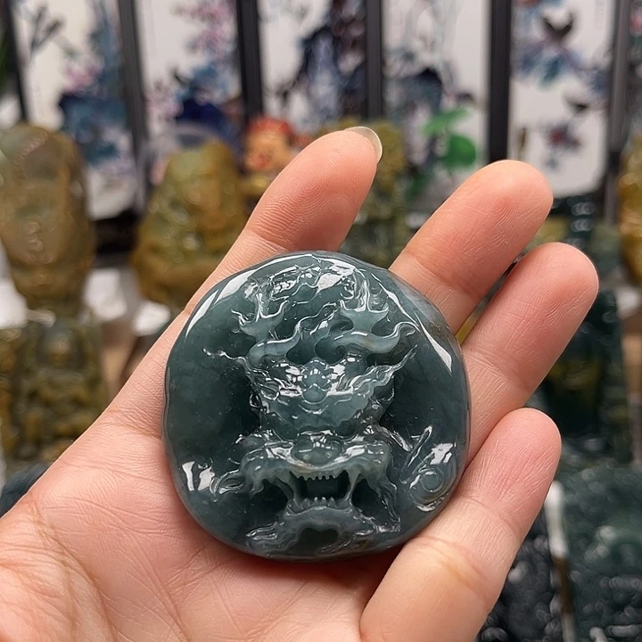 颈饰未镶嵌翡翠天然翡翠a货龙
