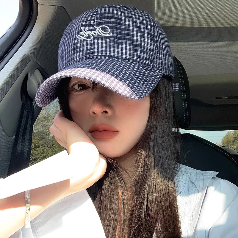 韩国小众蓝色格子字母棒球帽女春夏新款小清新时尚软顶弯檐鸭舌帽