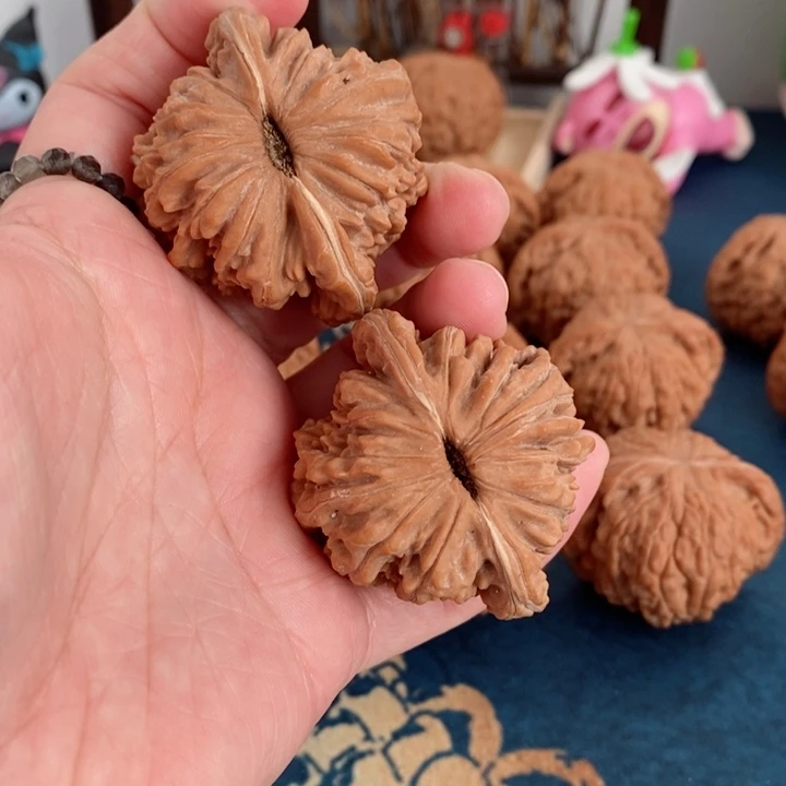 文玩核桃把件四座楼45