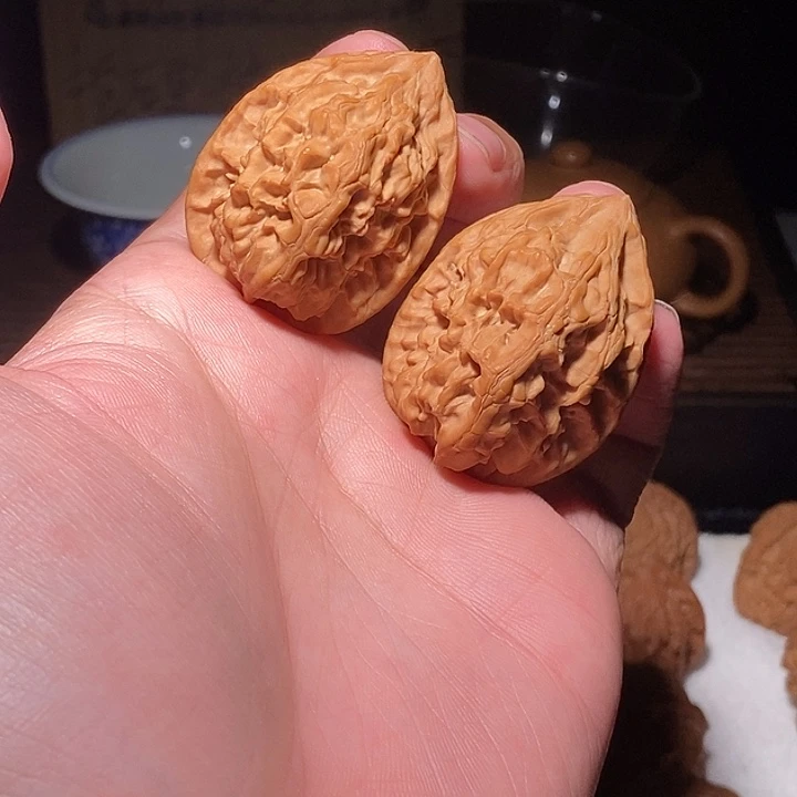 文玩核桃手把件朱雀鸡心