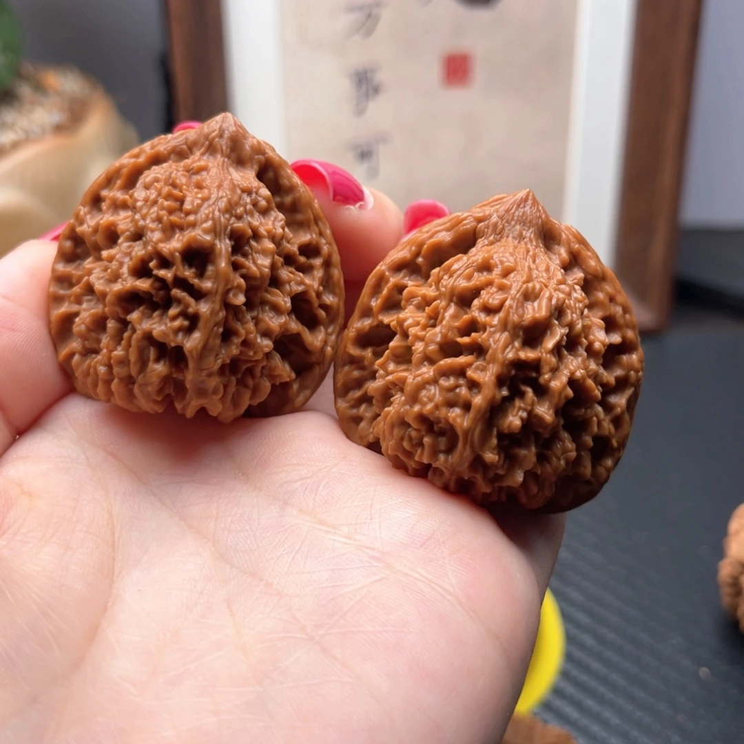 文玩核桃吊坠40➕满天星