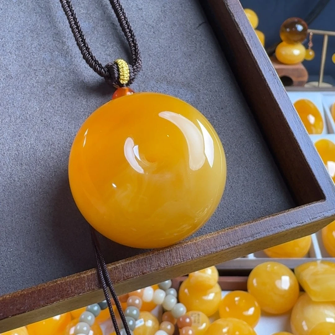 蜜蜡毛衣链未镶嵌果**贝