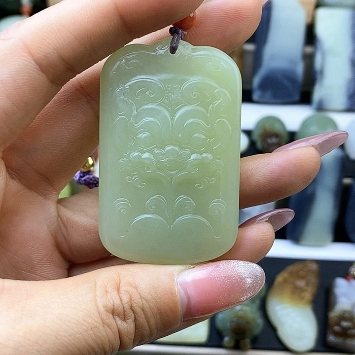 和田玉未镶嵌颈饰新疆若羌黄口吊坠