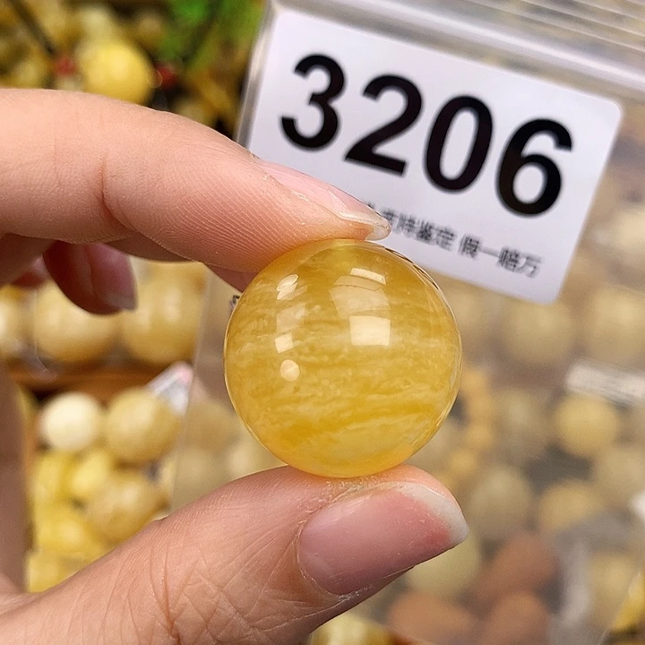 琥珀未镶嵌珠宝奇石23.2