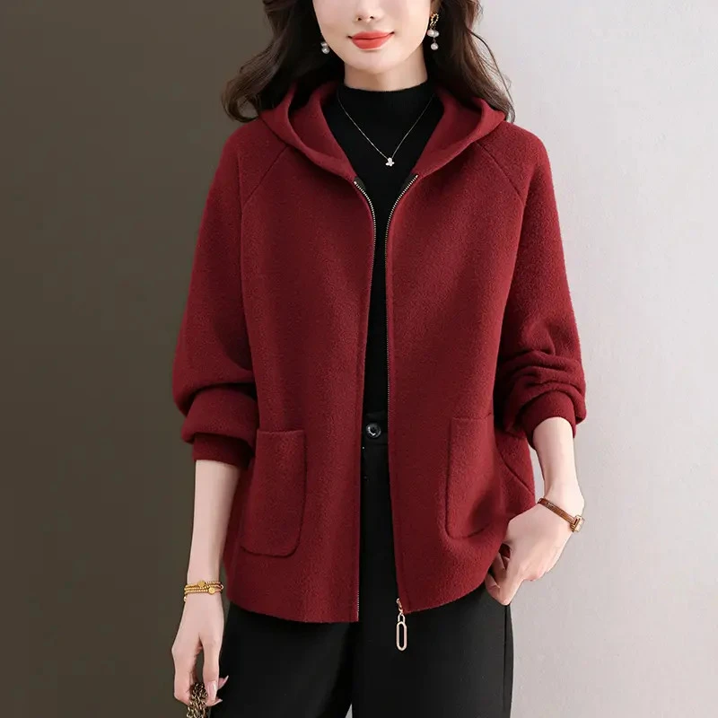 中老年女士高档外套冬季加厚连帽上衣2025年新款大码毛呢开衫宽松