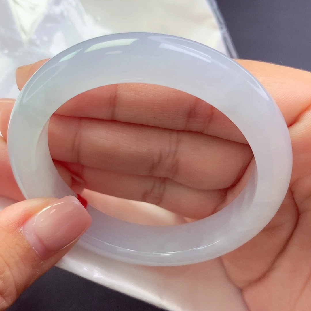 【闪购商品】未镶嵌手镯翡翠a 13010