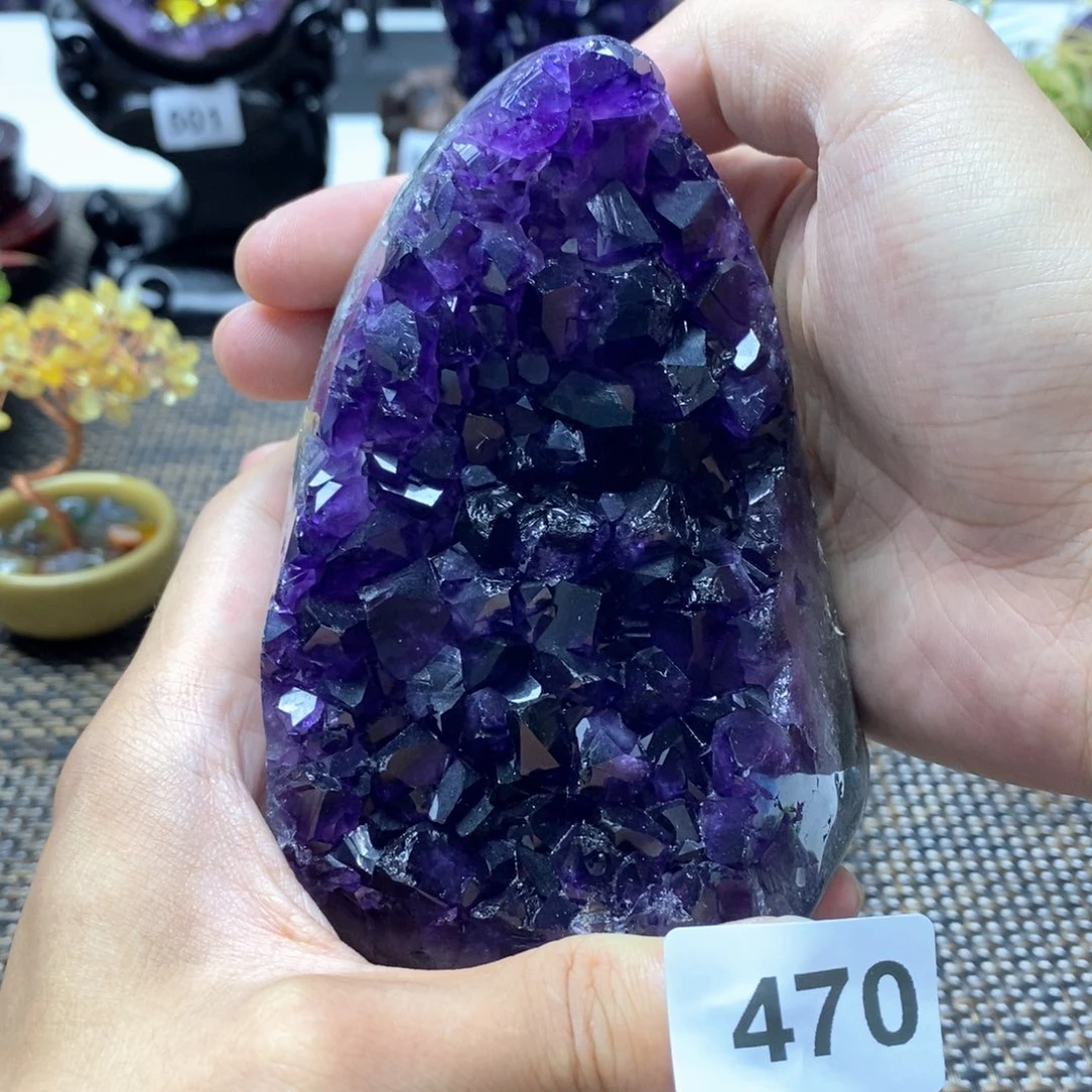 未镶嵌水晶大型摆件（非配饰）