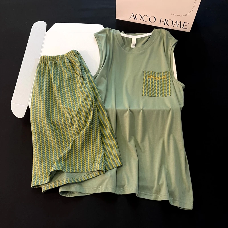 高级感夏季男士睡衣背心短裤宽松薄款青少年家居服绿色简约套装