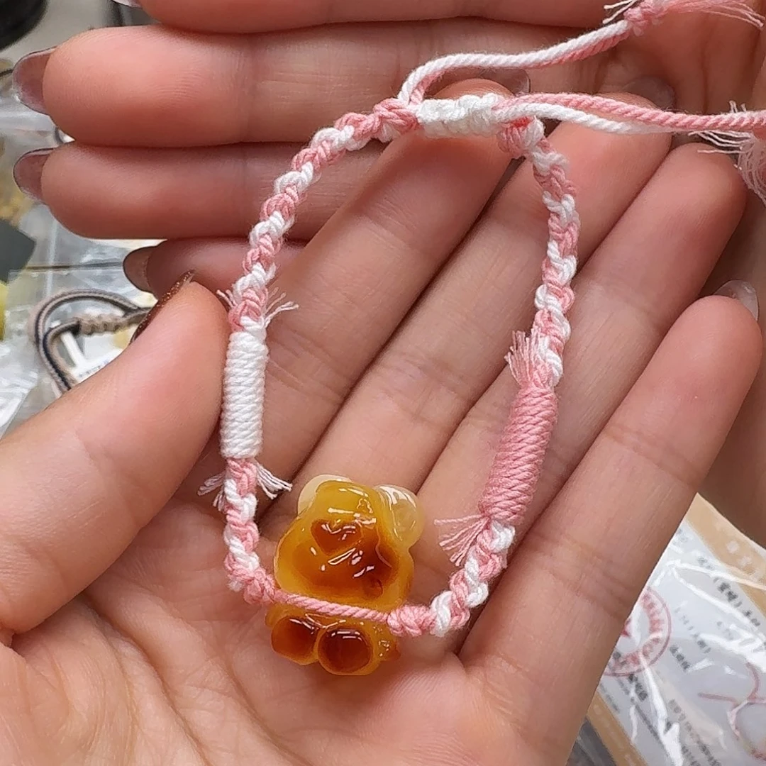 未镶嵌琥珀裸石小熊