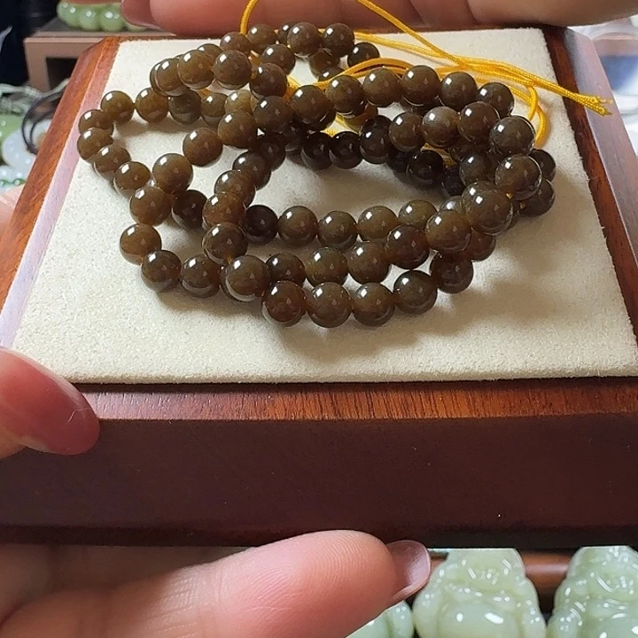 和田玉（糖玉）未镶嵌手链