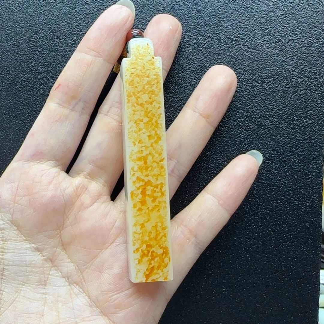 未镶嵌和田玉挂件