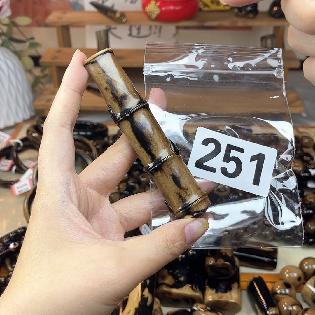 大果紫檀（缅甸花梨）大****）251