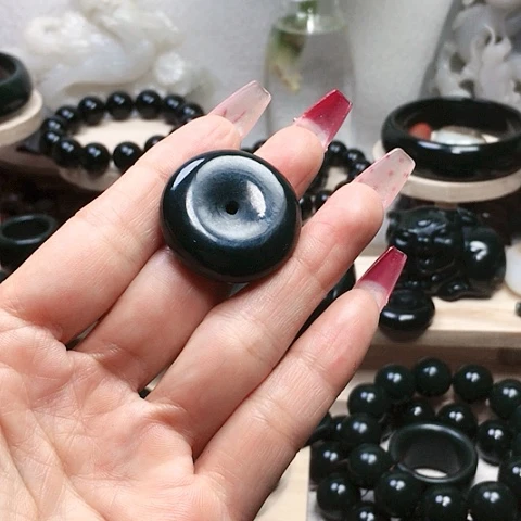 未镶嵌手串和田玉