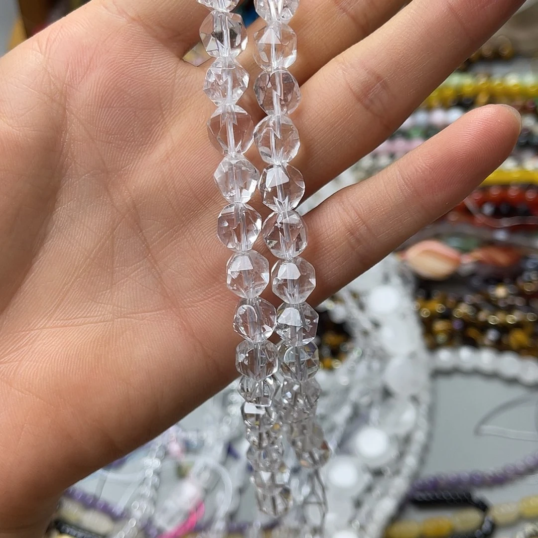 玛瑙/玉髓未镶嵌珠宝半成品卡10白水万切一条