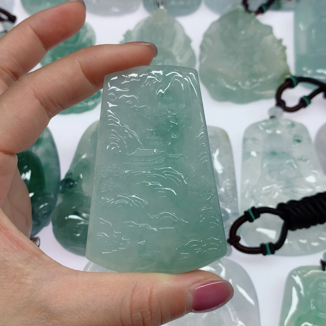 3****翡翠未镶嵌挂件山水牌