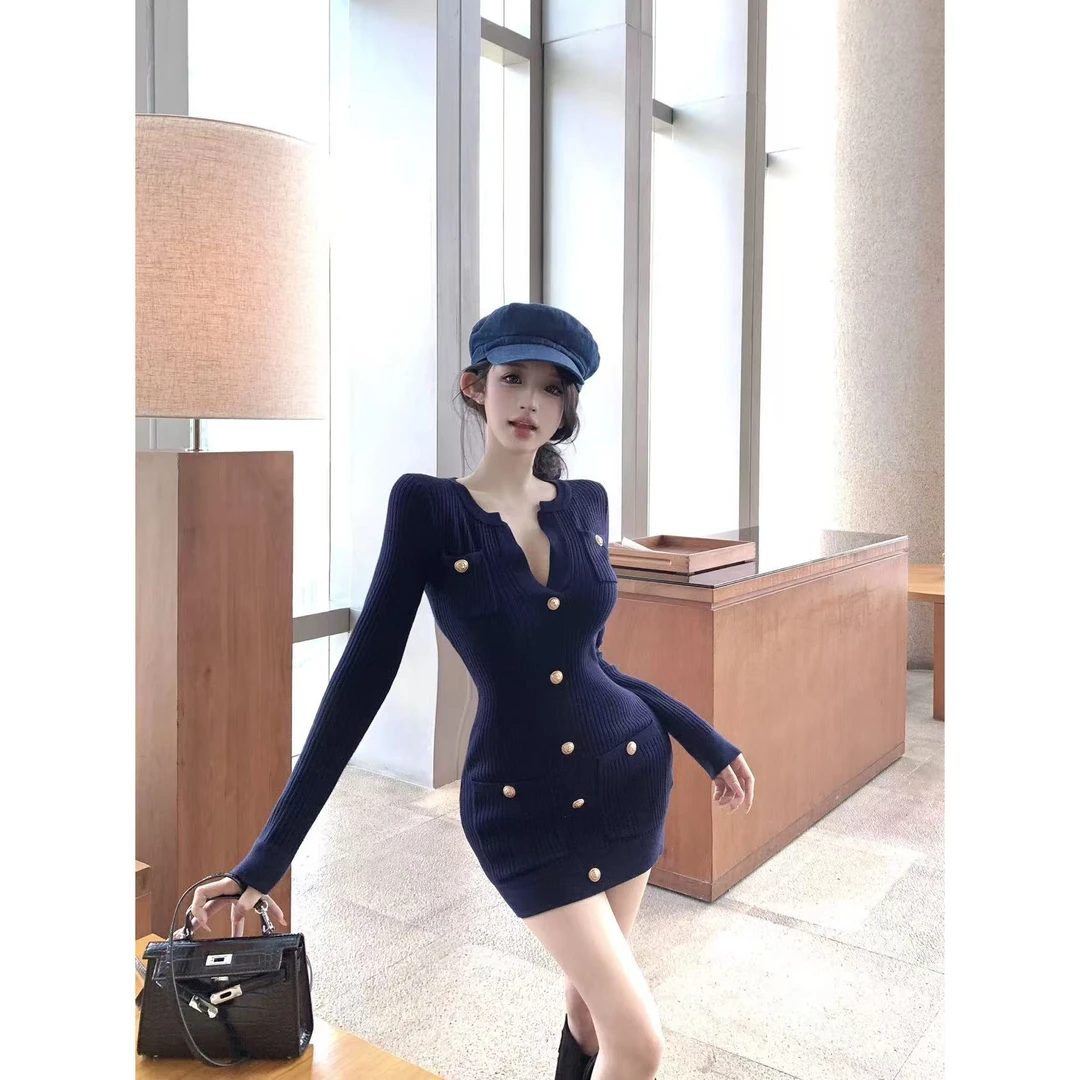 藏蓝色纯欲v领长袖针织连衣裙女秋季小香风裙子修身收腰包臀短裙
