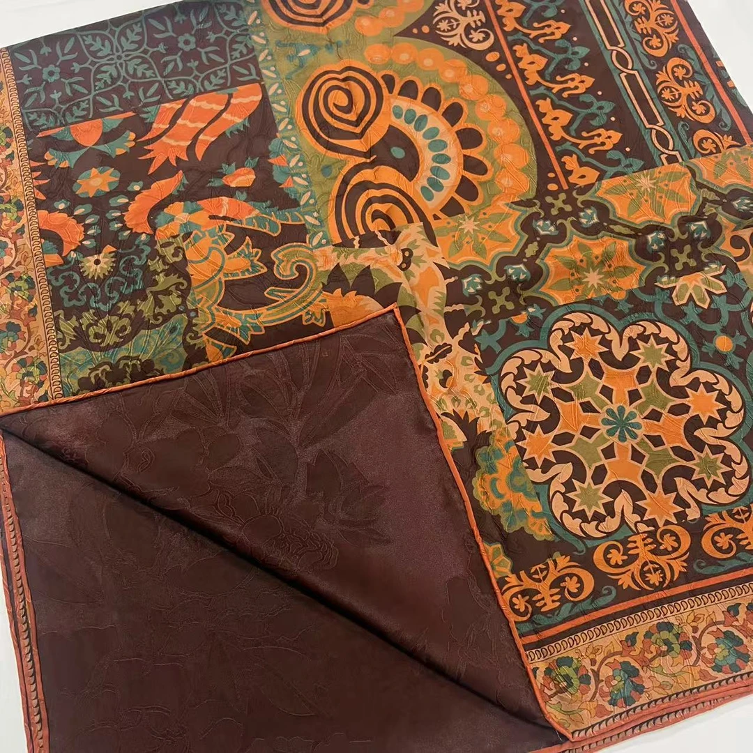 140香云纱方巾-绚烂图卉 湖丝135cm丝巾